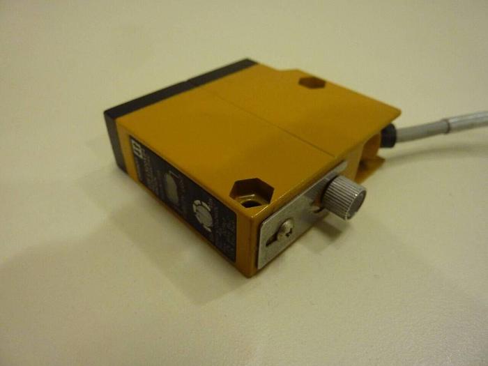 Used OMRON Photoelectric Switch E3S-LS20XB4 #42060