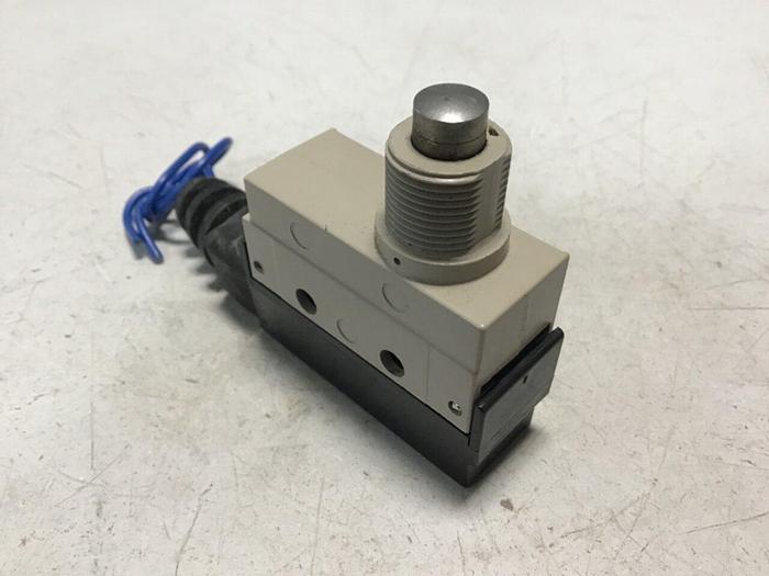 Used OMRON Switch SHL-D55 USED