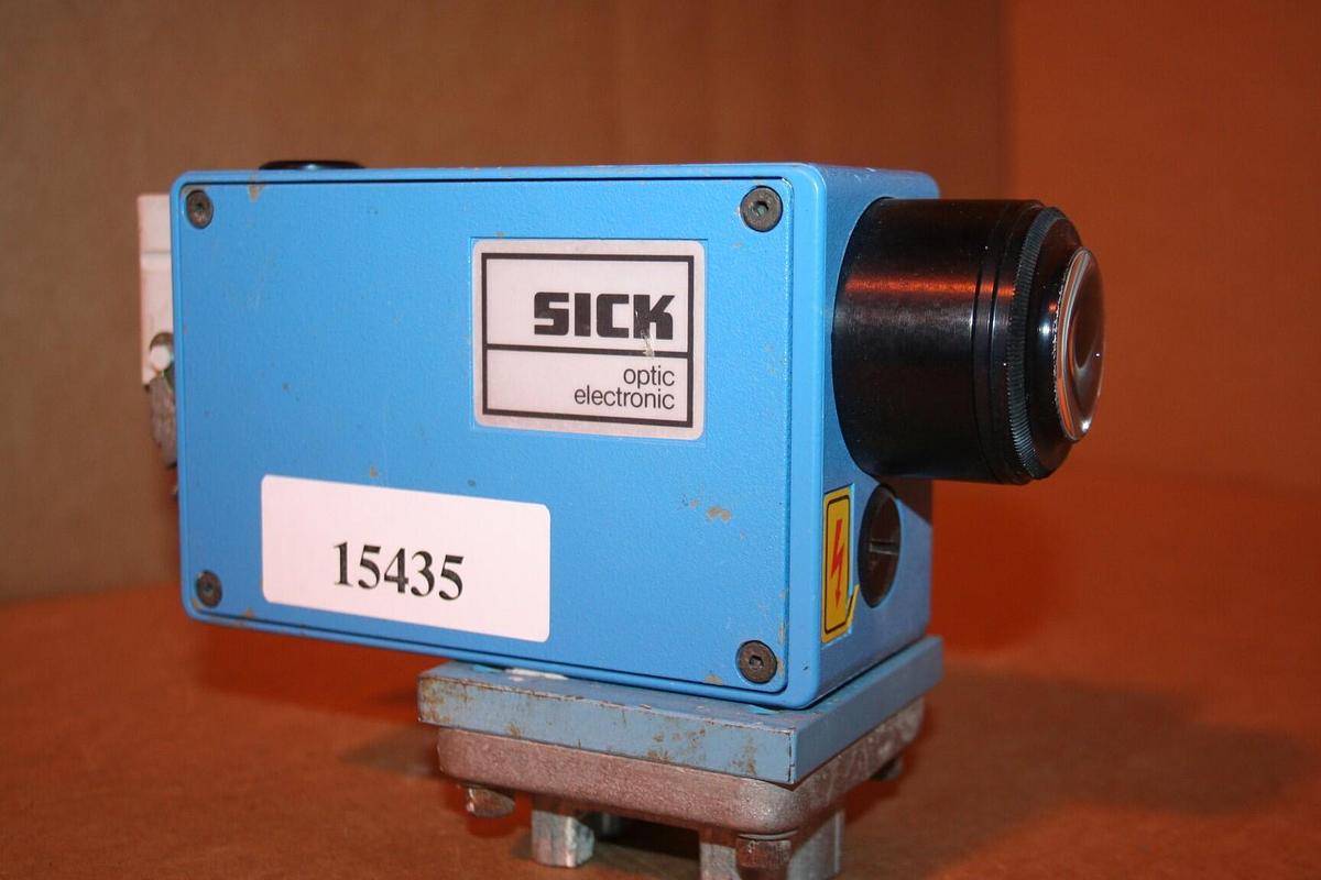 Used SICK OPTIC ELECTRONIC Sensor LUT1-520 Used