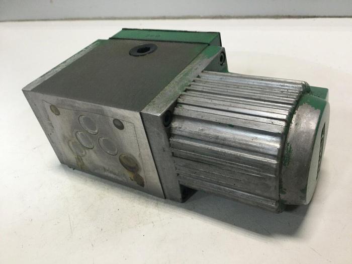 Used YUKEN Directional Valve DSG-03-2B3-R0115-4025 #102605