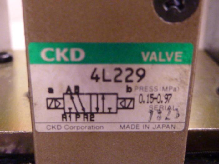 Used CKD CORP Control Block w/ Valves 4L219 USED