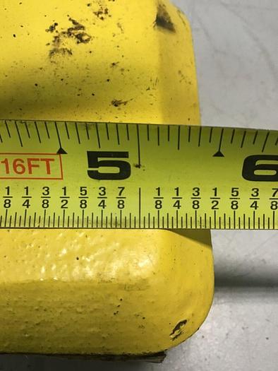 Used UNISORB Leveling Mount Pad 5 x 3 LR-2000 #122705