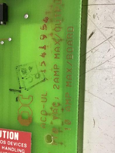 Used CINCINNATI MILACRON Output Board 3-531-3563A #141639
