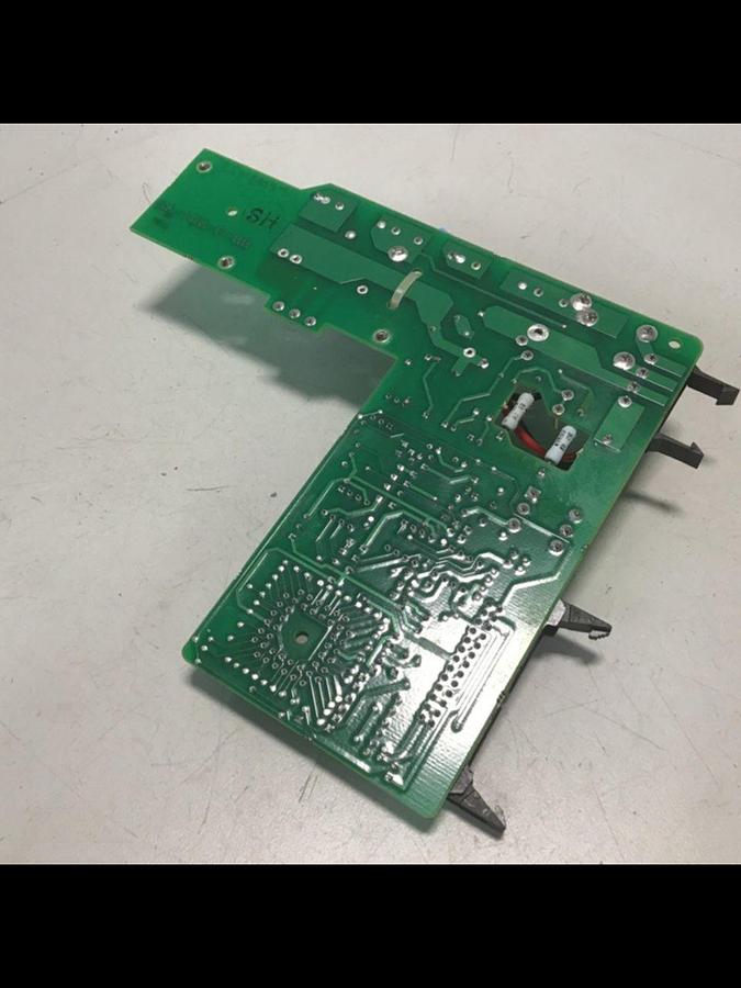 Used GAMMAFLUX Hot Runner Output Board GA-100-F-00 Used