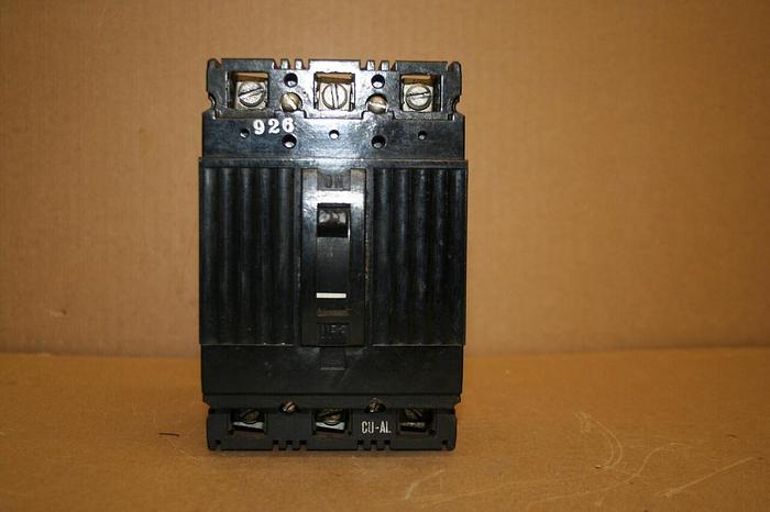 Used GENERAL ELECTRIC / GE 100 Amp Circuit Breaker TEF134100 Used