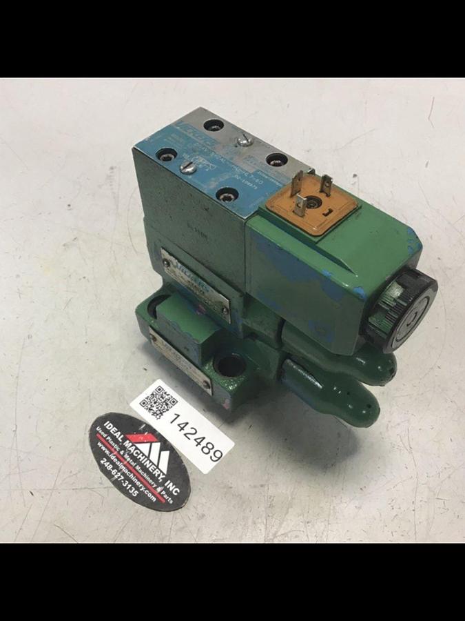 Used VICKERS Valves DG4V-3-2AL-M-U-HL7-60 Used
