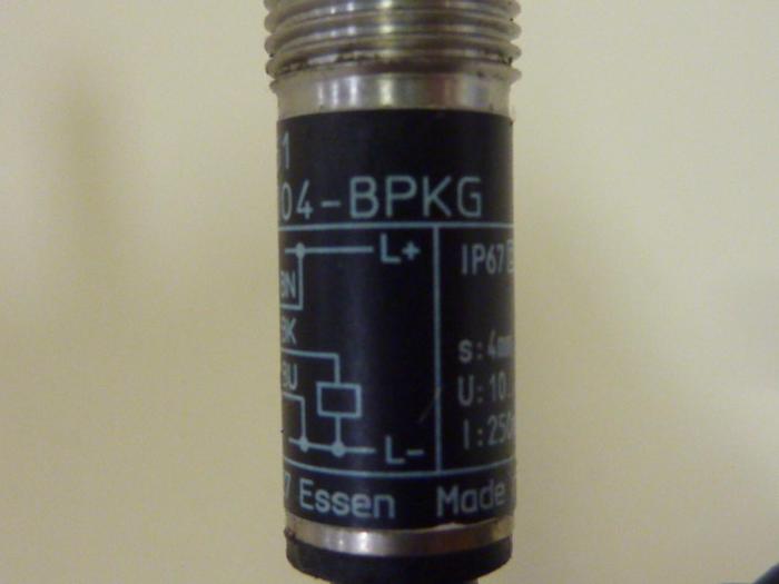 Used IFM Proximity Sensor IF5861 #58130