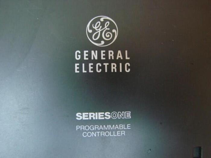 Used GENERAL ELECTRIC / GE Programmable Controller IC610CCM105B #21746