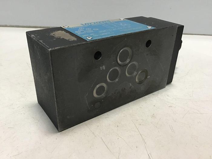 Used VICKERS Pressure Relief Valve DGMC-5-AT-FW-S-30 #129929
