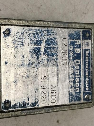 Used TELEMECANIQUE Lox-Switch C2JK05 #121762