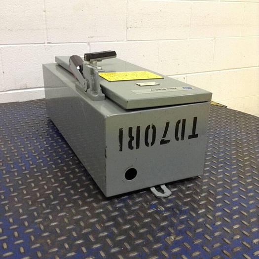 Used ALLEN BRADLEY Safety Switch 512-M/A36355 #79153