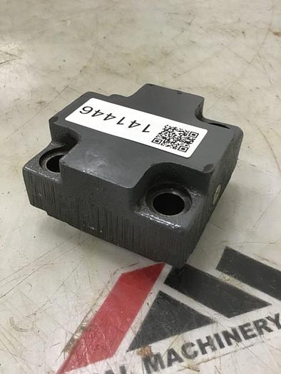 Used VICKERS Valve CVCS25NS210X99 Used