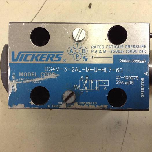 Used VICKERS Valves DG4V-3-2AL-M-U-HL7-60 #88279