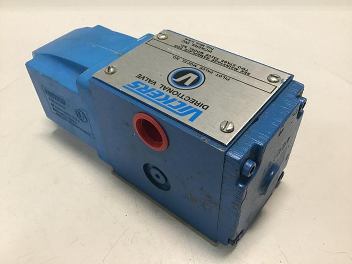 Used VICKERS Directional Valve DG4S4-017B-WB-50 #115369
