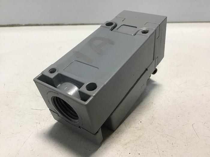 Used SQUARE D Limit Switch 9007-C54B #121700