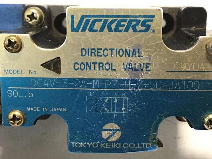 Used VICKERS Directional Control Valve DG4V32AMP7H750JA100 #115368