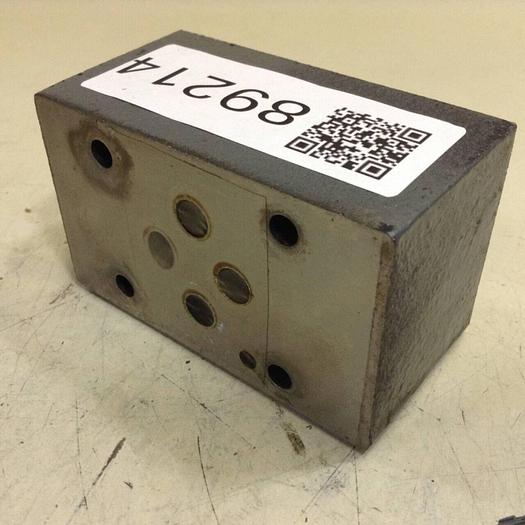 Used VICKERS Check Valve DGMDC 3 Y PK 41 #89214