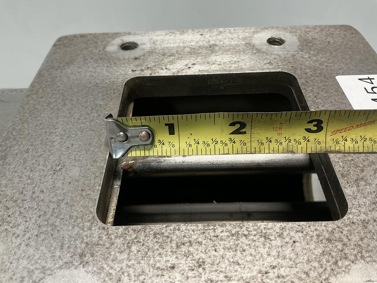 Used METAL FABRICATOR NO MODEL / NO TAG