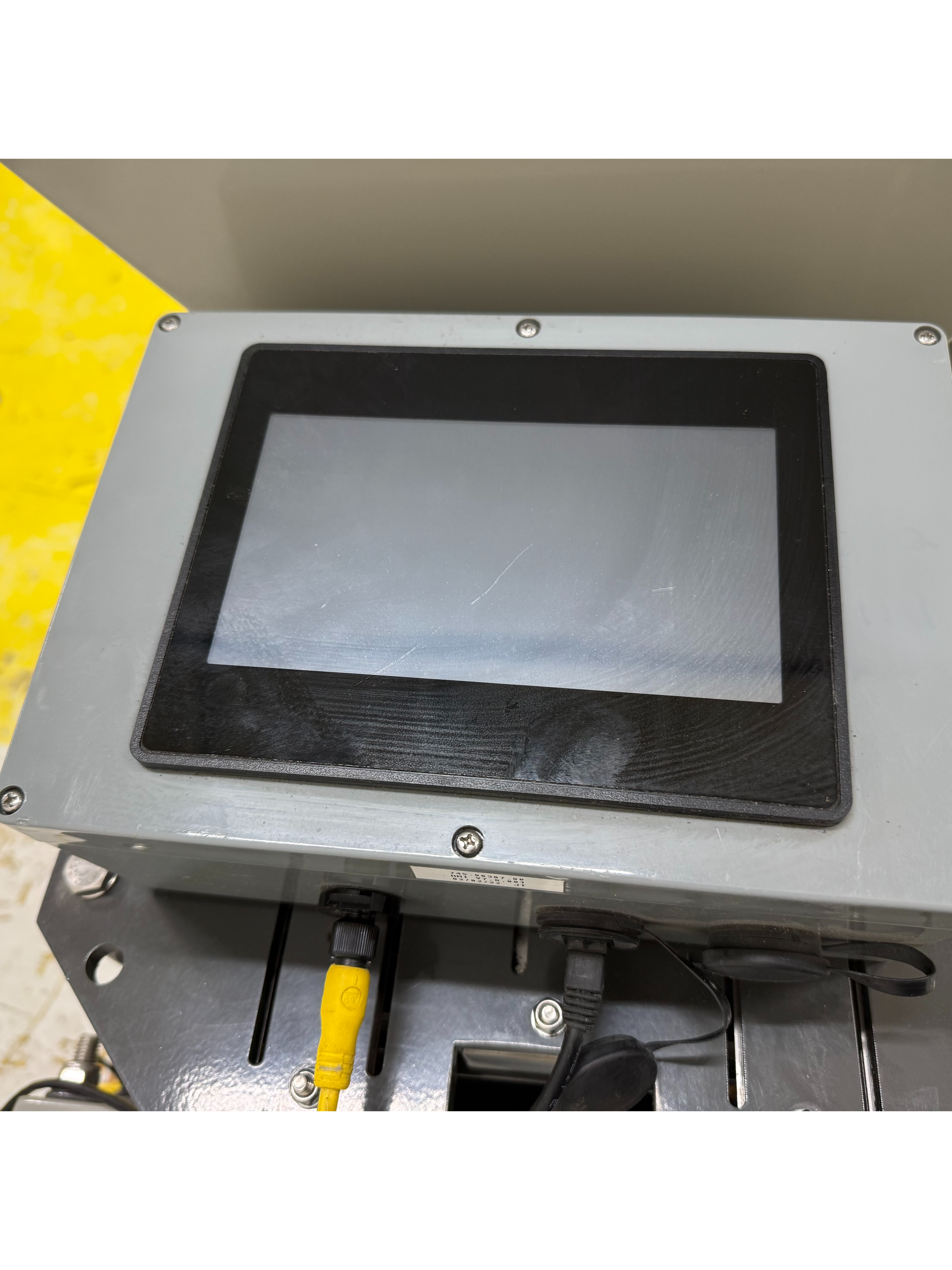 Used DNL / NOT CLEANED 2022 AEC BD-900-2