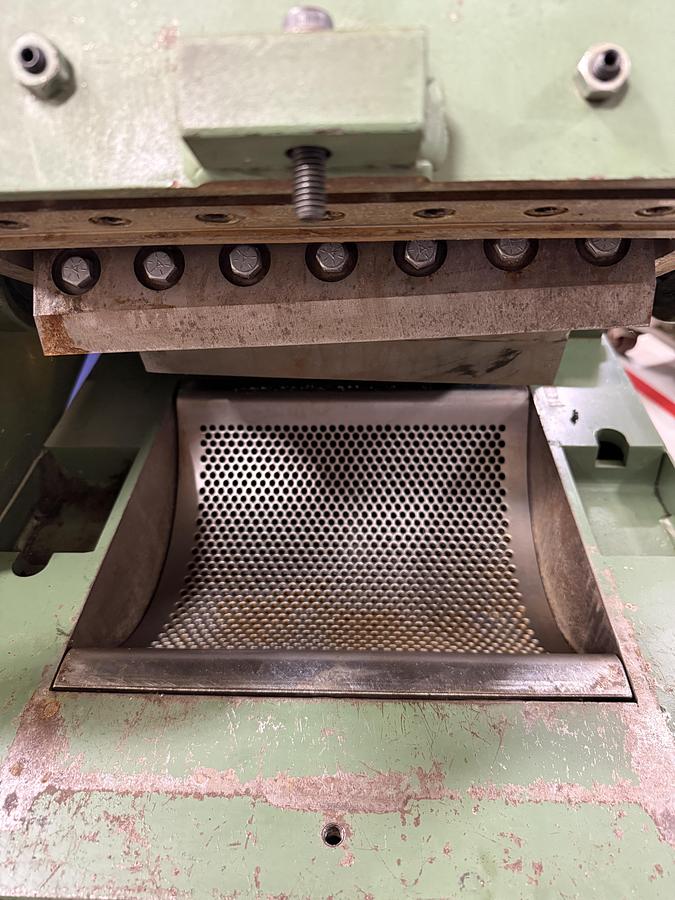 Used DNL / NOT CLEANDED NELMOR G1012M1 GRINDER GRANULATOR