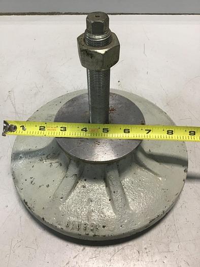 Used GENERIC Leveling Mount Pad 9 INCH M/M #122758