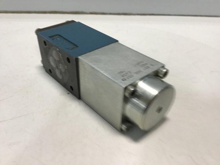 Used BOSCH Valve 0 811 403 108 #126864