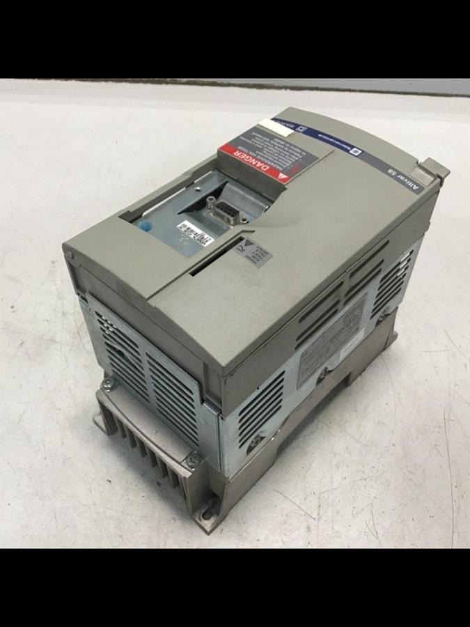 Used TELEMECANIQUE Variable Speed Drive ATV58HU18M2 USED
