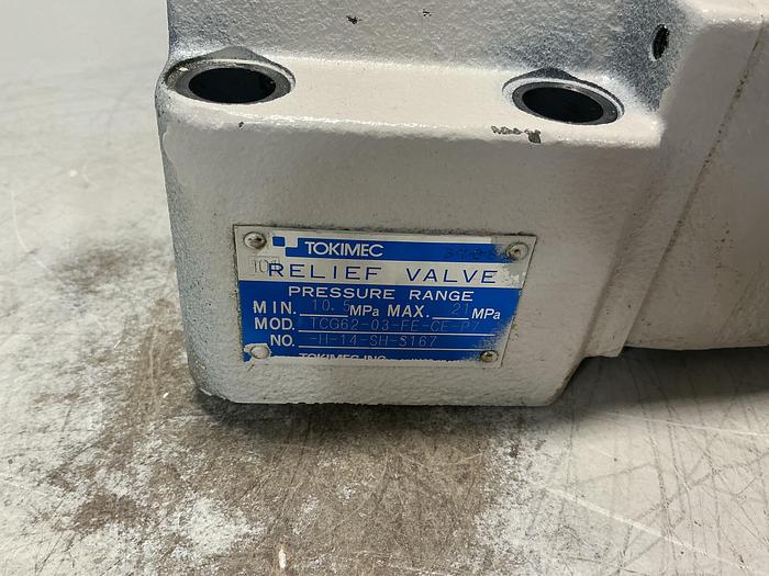 Used TOKIMEC DG4VS-3-0C-M-P7-H-7-P12-52