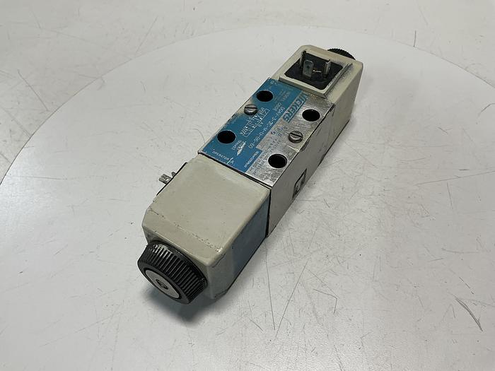 Used TOKIMEC DG4V-3-2C-M-U-B6-60