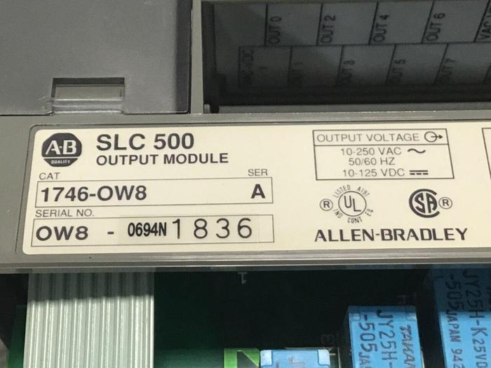 Used ALLEN BRADLEY Output Module 1746-OW8 SER A #127342