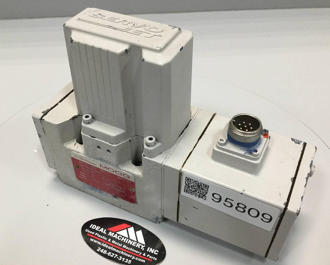Used MOOG D661-5009 SERVO JET HYDRAULIC VALVE USED 