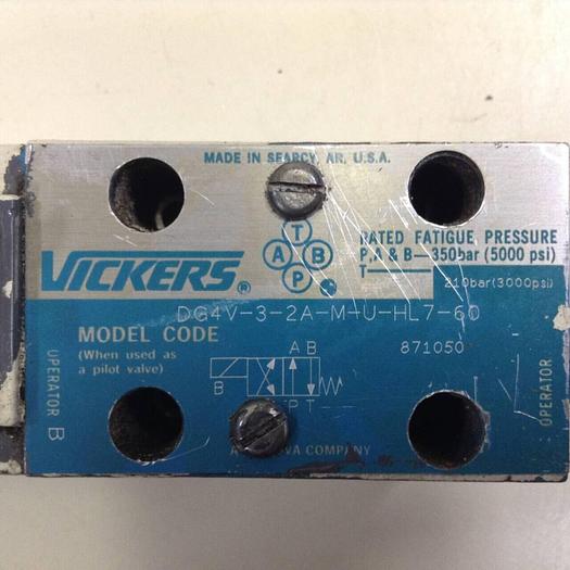 Used VICKERS Solenoid Valve DG4V32AMUHL760 Used