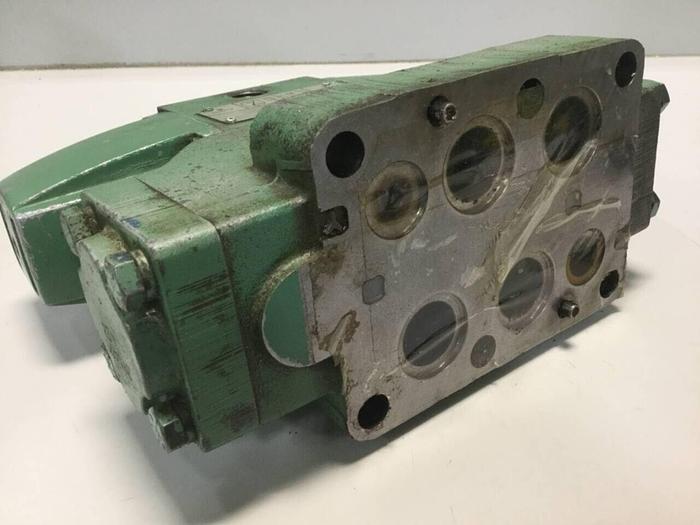 Used SPERRY VICKERS Valve DG5S4060CE51 #99552