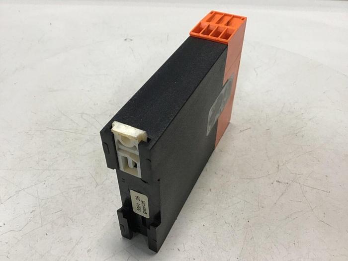 Used DOLD Safemaster Relay BG5924.02/61 #122549