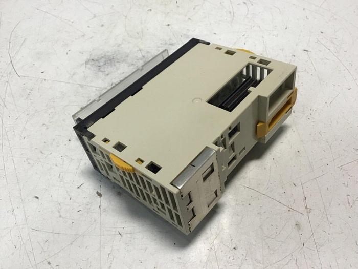 Used OMRON Output Module CJ1W-OC211 #140204