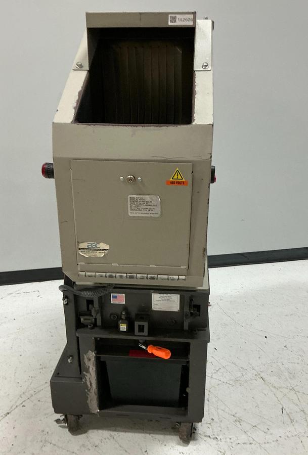 Used AEC MVP1012 Grinder Granulator