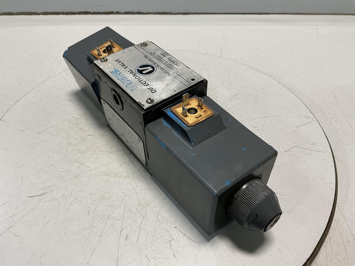 Used VICKERS 879239 DG4S4 012C U H 60