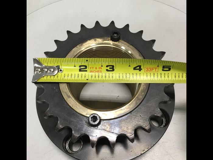 Used CINCINNATI MILACRON Die Height / Adjustable Tie Bar Nut 5037989 #111334