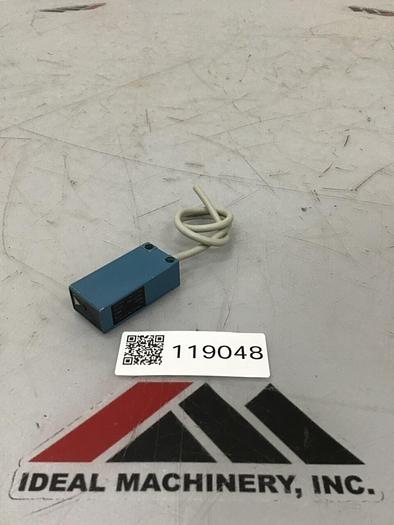 Used YAMATAKE Photoelectric Sensor FE8B-TF6VR #119048