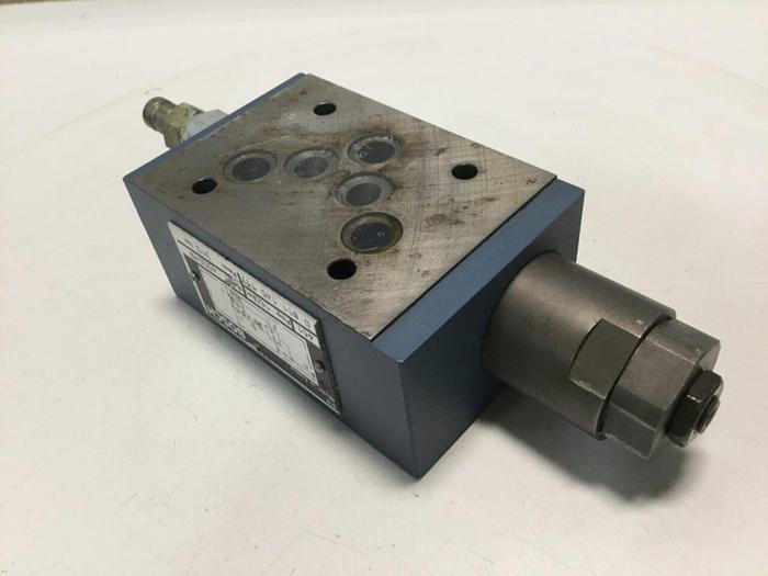 Used BOSCH Pressure Relief Valve 0 811 145 117 Used