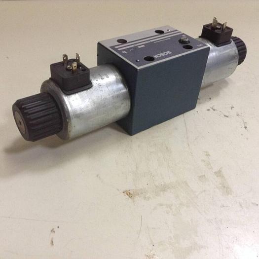 Used BOSCH Valve 0 810 001 776 #85083