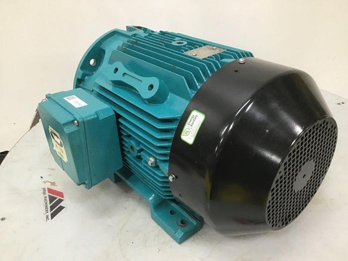 Used BROOK CROMPTON 30 HP Motor WP-DF180LM-D4 Used