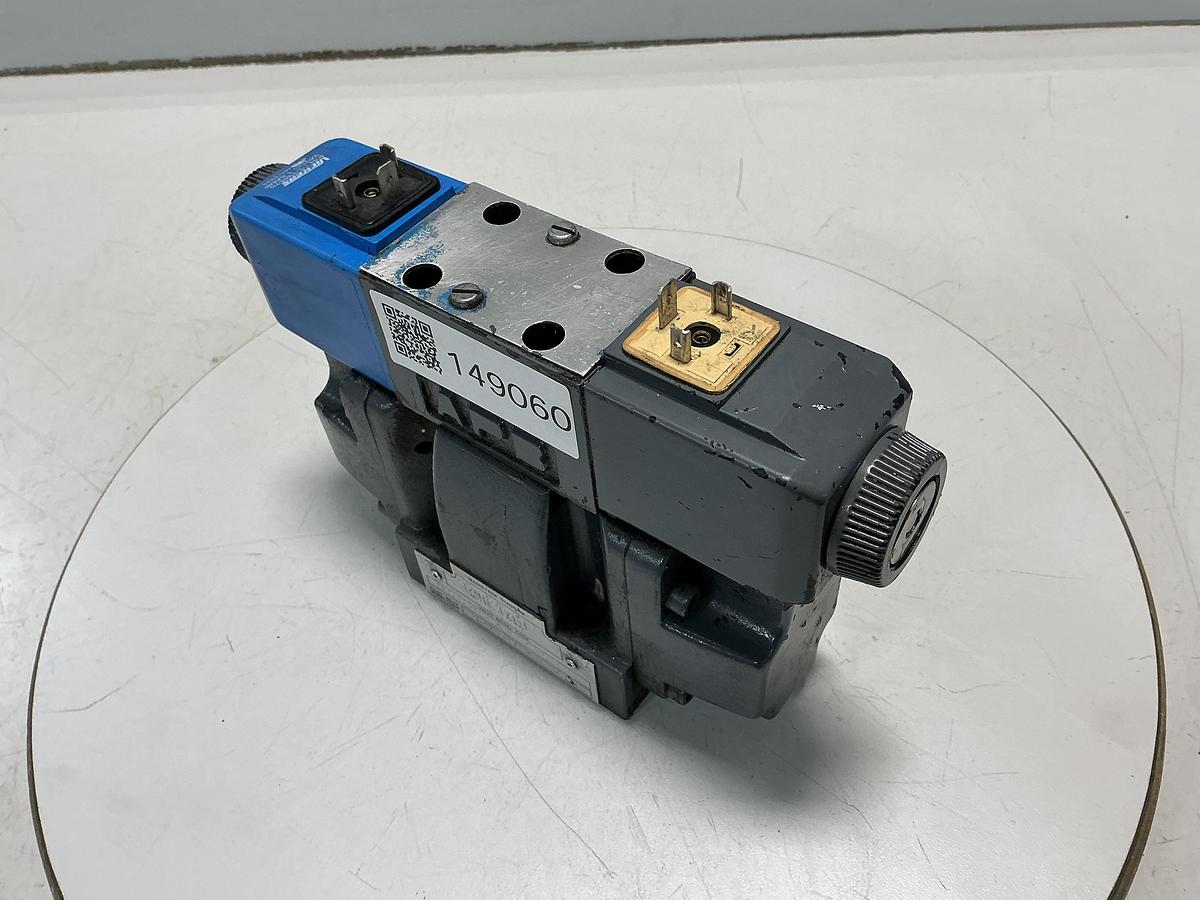 Used VICKERS DG5S 5 2C T M U H7 21