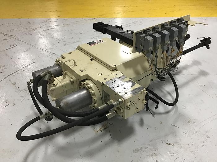 Used ENGEL ES650/200TL / IU Injection Unit Used #143612