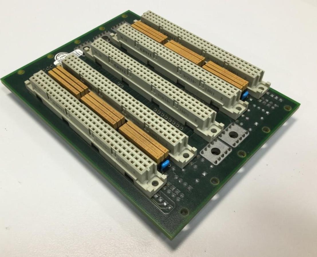 Used CTI Van Dorn Control Rack Board UNI 823 Z9626115B USED
