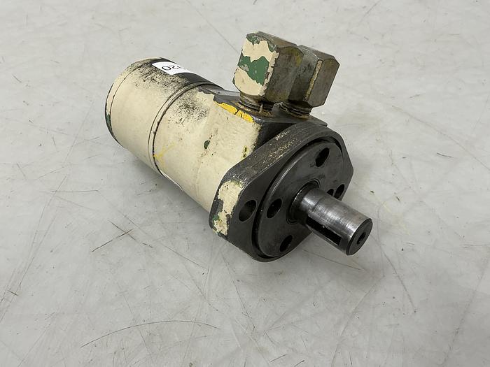 Used CHAR LYNN 101 1032 007