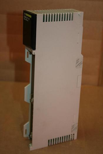 Used SCHNEIDER AUTOMATION TSX Quantum Module 140 CRA 211 10 #18894