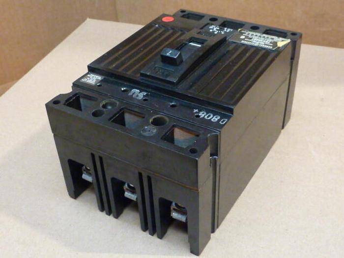 Used GENERAL ELECTRIC / GE 7 Amp Circuit Breaker TEC36007 #33572