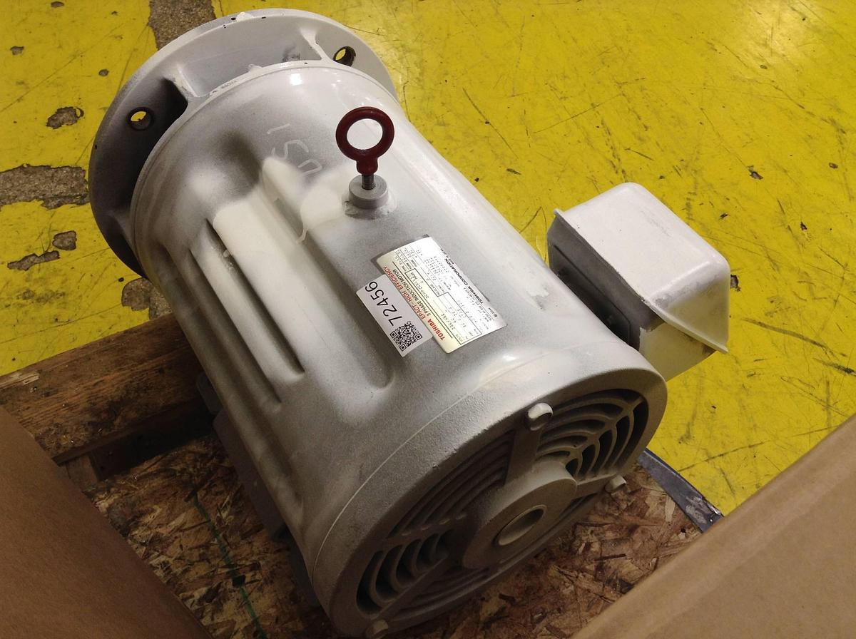 Used TOSHIBA 3 Phase Induction Motor TKKH SCKL21 Used