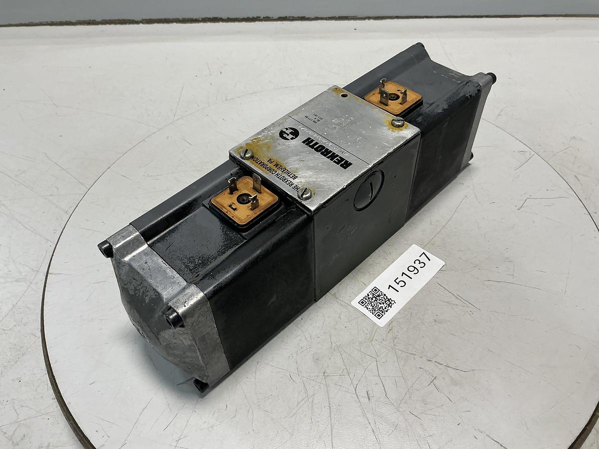 Used REXROTH 4WE10E21/AG24N9K4/V VALVE USED #151937